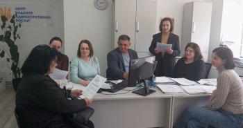 Податківці Вижниччини поінформували про реалізацію безбар’єрності у податковій службі