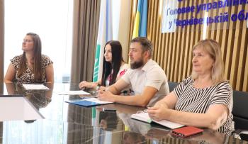Для платників податку на додану вартість буковинські податківці провели онлайн семінар 