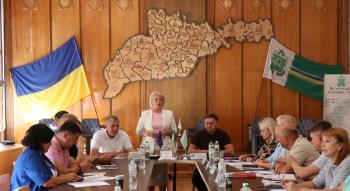 Буковинські податківці зустрілися з представниками Вижницької ОТГ: обговорили взаємодію, узгодили спільні заходи щодо зростання надходжень до місцевих бюджетів та виявлення додаткових резервів