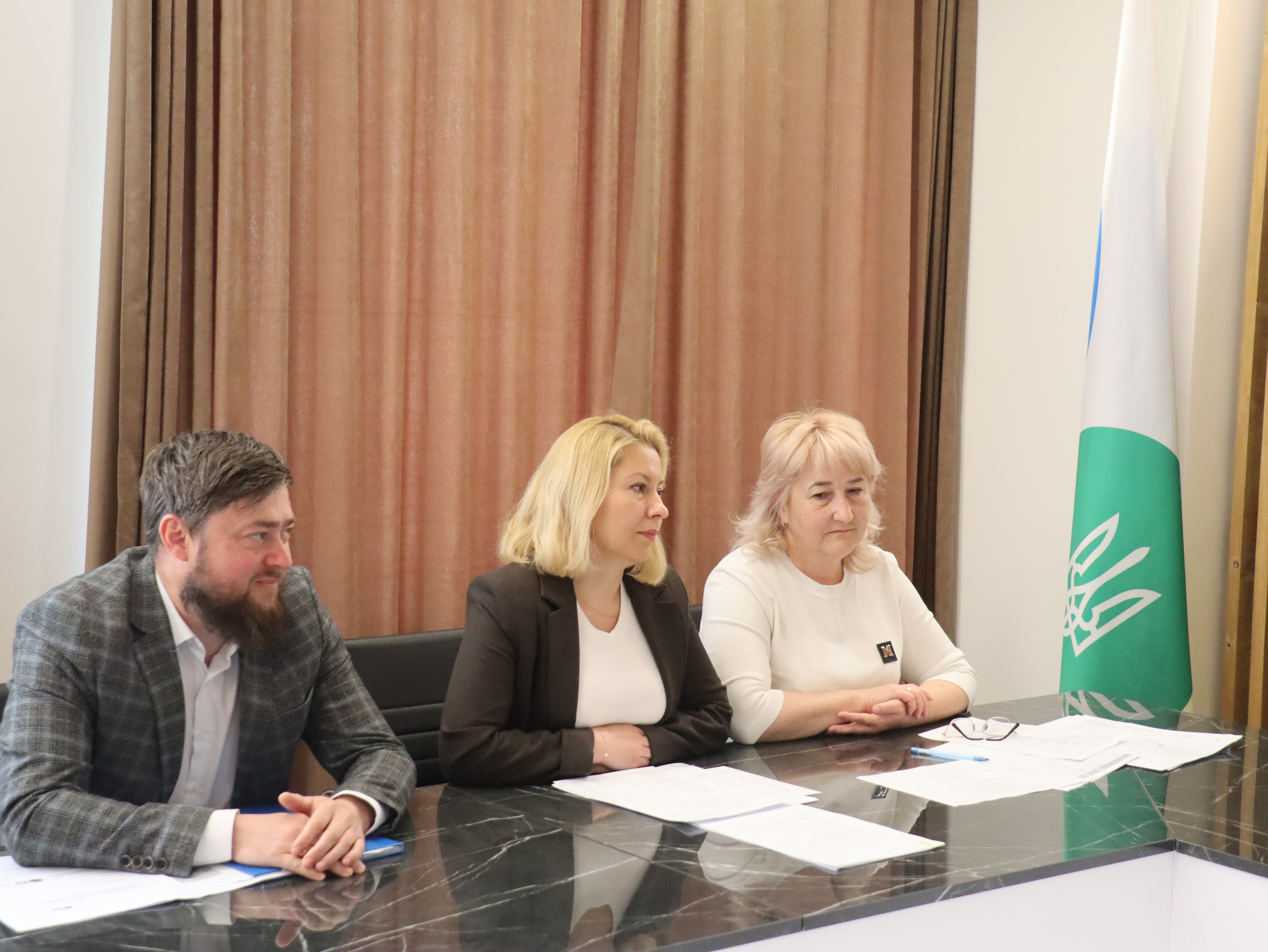 Комунікація з бізнесом: податківці під час зустрічей зосереджують увагу на основних складових системи управління податковими ризиками. Фото № 1/0