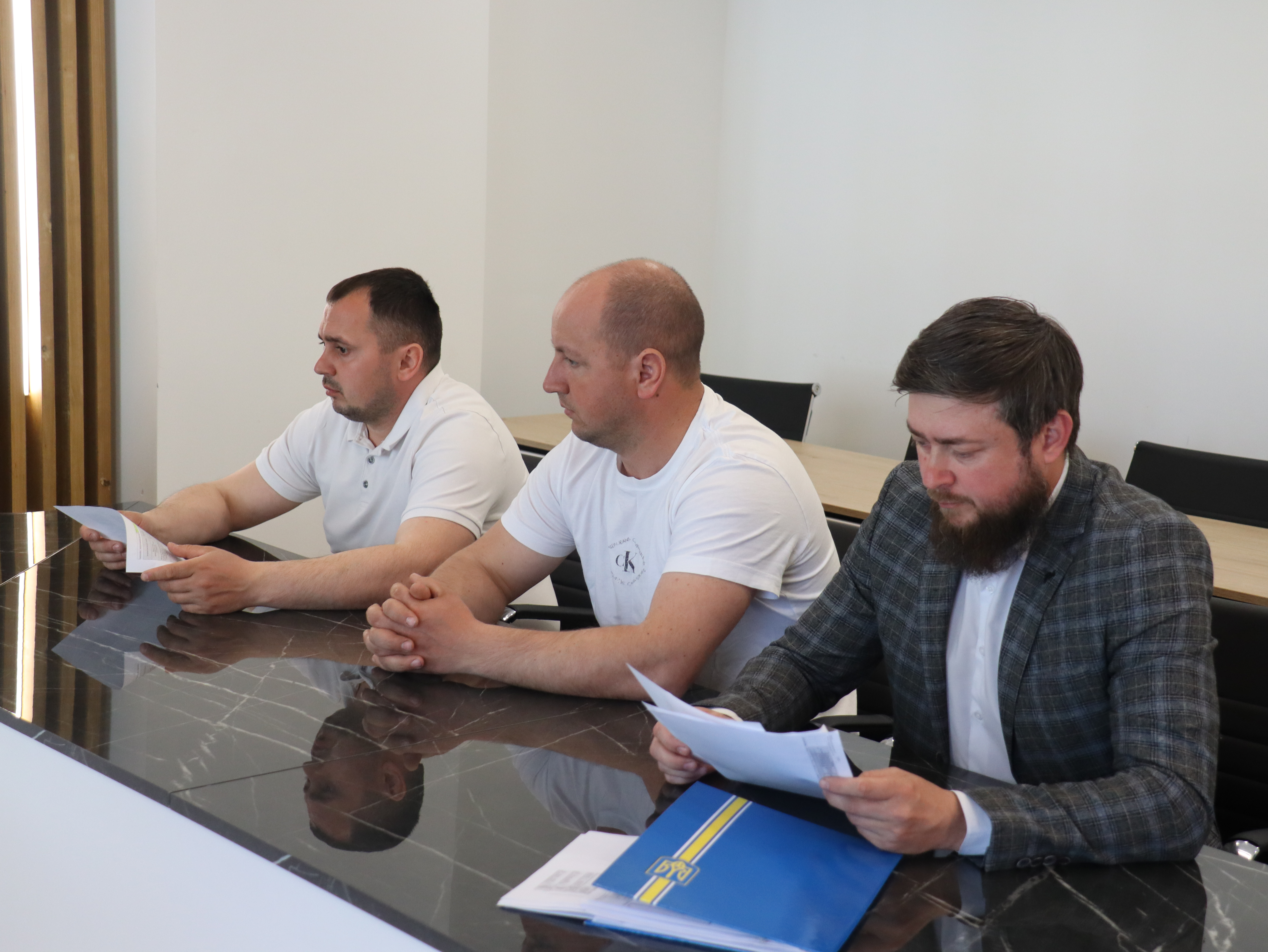 Комунікація з бізнесом: податківці під час зустрічей зосереджують увагу на основних складових системи управління податковими ризиками. Фото № 10/9