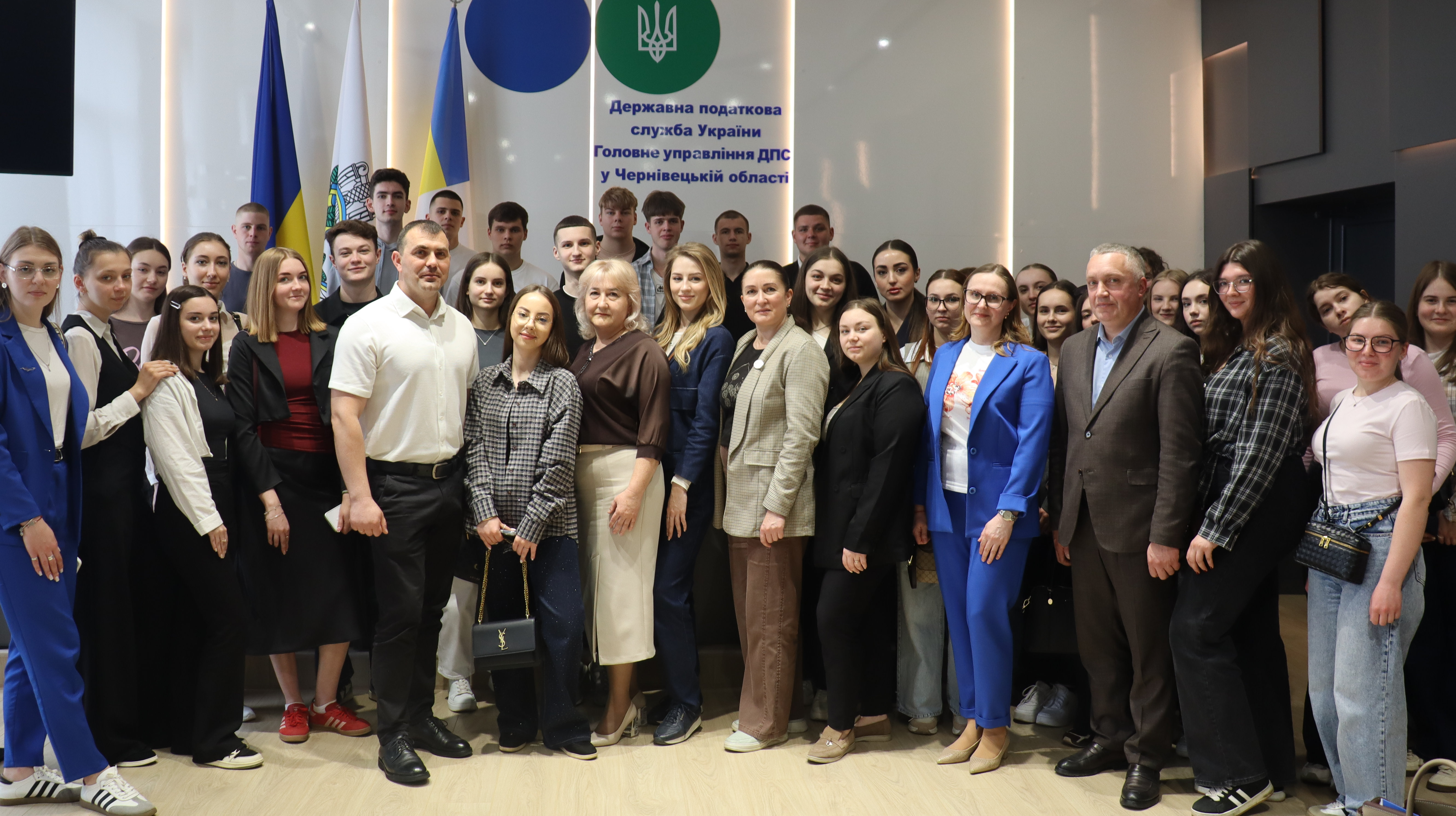Майбутні правники під час зустрічі з податківцями доповнити теорію реальними кейсами та вдосконали знання про особливості правового регулювання відшкодування ПДВ. Фото № 8/7