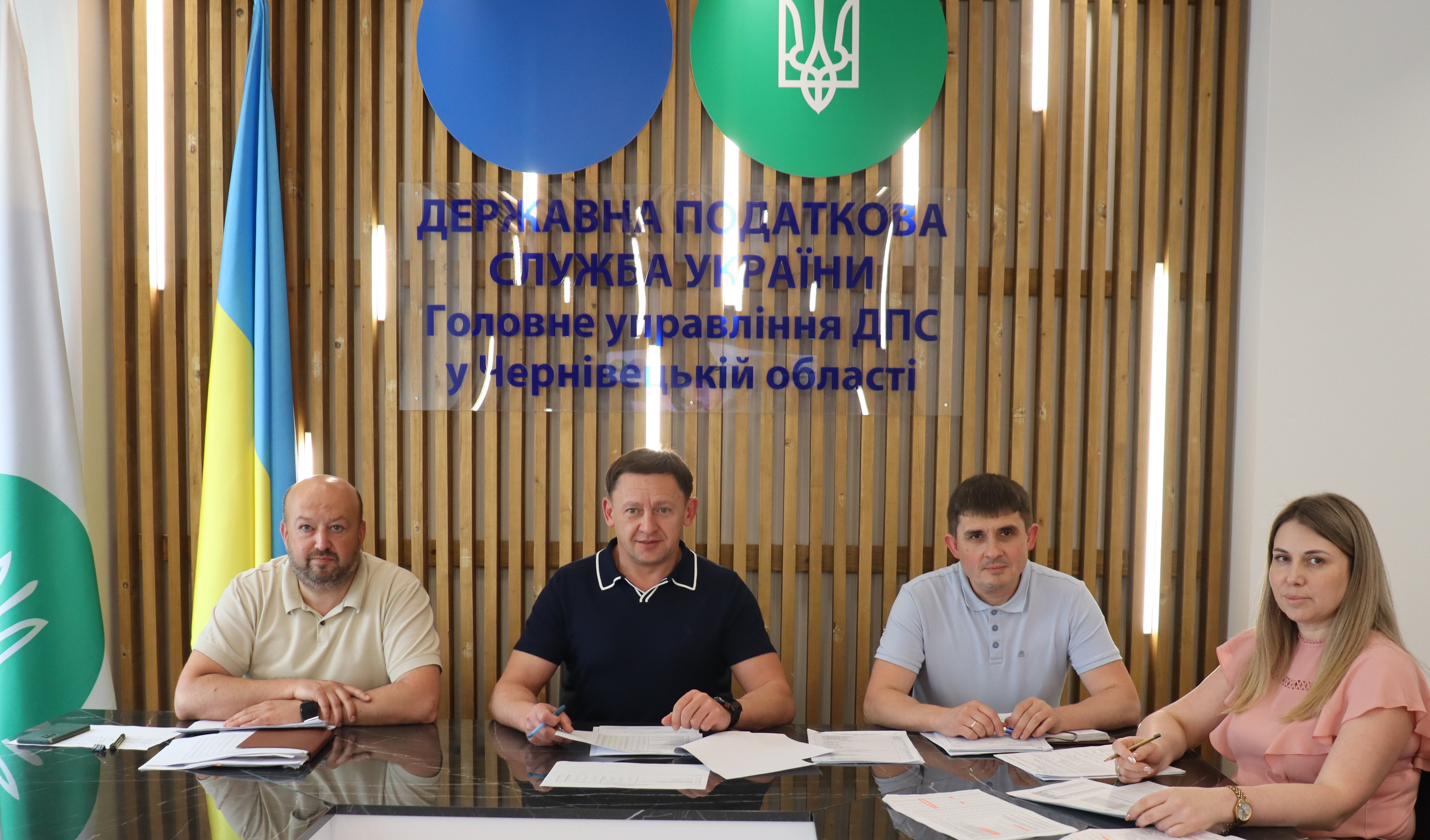 Основні акценти: Податківці в ході онлайн діалогу з представниками тергромад обговорили низку актуальних питань щодо сплати місцевих податків. Фото № 3/2