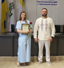 З0 років Основному Закону: Начальник податкової служби області Микола Загарюк привітав колег з Днем Конституції України. Фото № 26/25