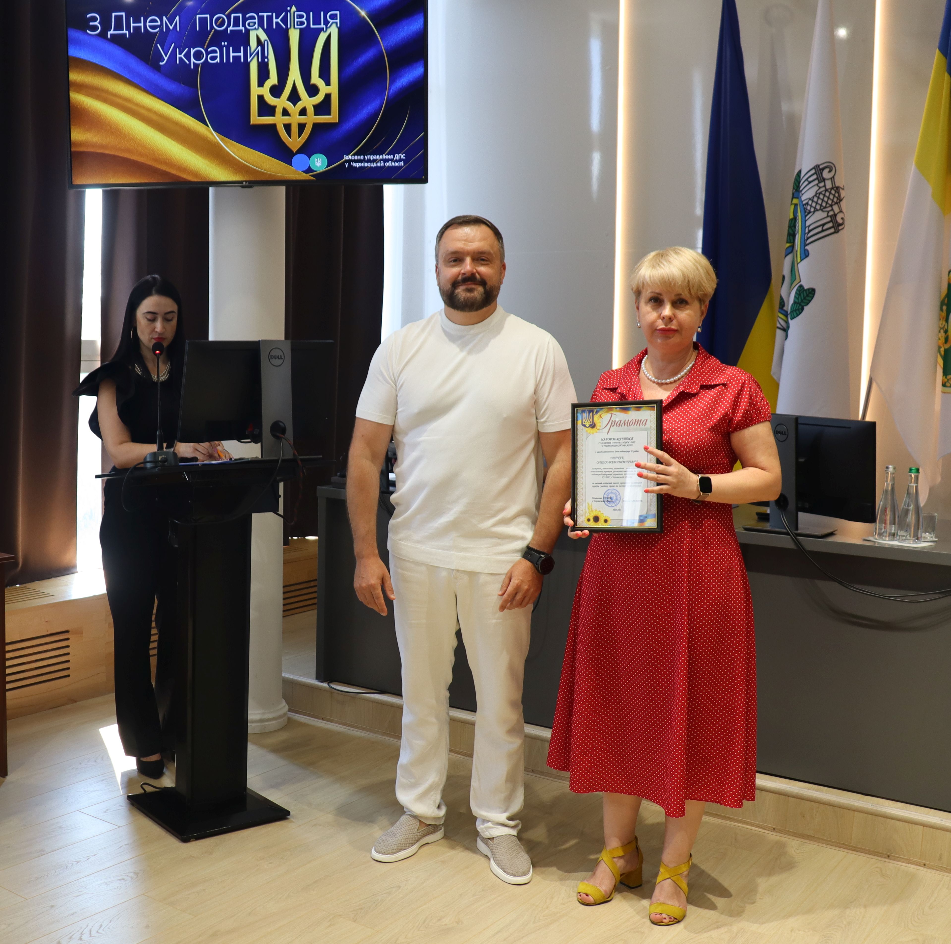 Показники забезпечення надходжень податків до бюджету є найкращою оцінкою діяльності - сьогодні, 2 липня податківці області відзначають своє професійне свято . Фото № 20/19